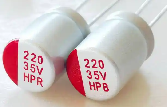 固態(tài)電容的性能特點(diǎn)有哪些？